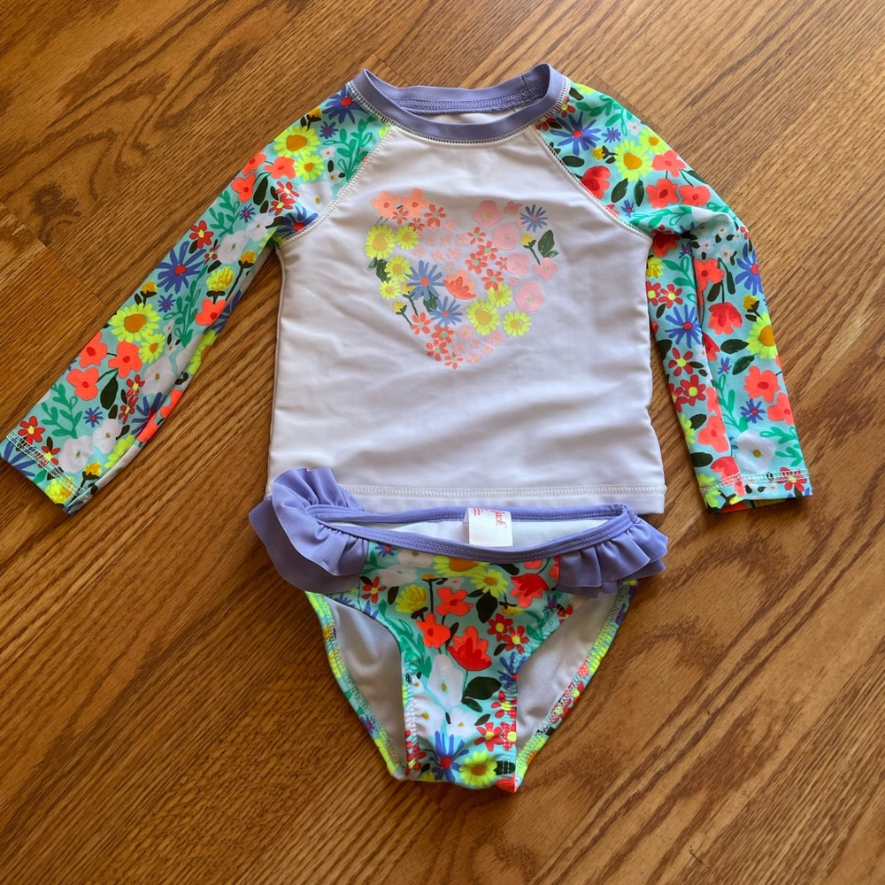 Cat & Jack 2T Long Sleeved Floral swimsuit / rashguard